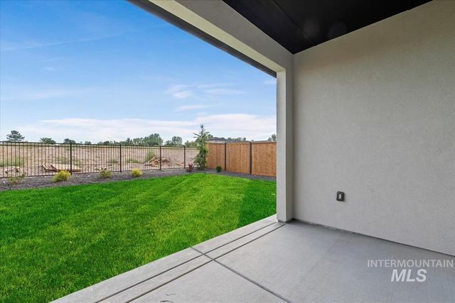 10817 W Barnbougle Ln, Kuna, ID 83634