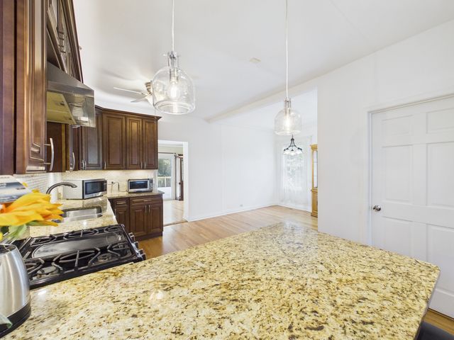 2420 N Thatcher Avenue, River Grove, IL 60171