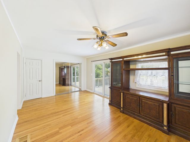 2420 N Thatcher Avenue, River Grove, IL 60171