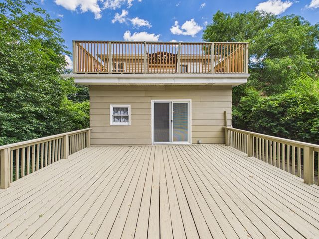 2420 N Thatcher Avenue, River Grove, IL 60171