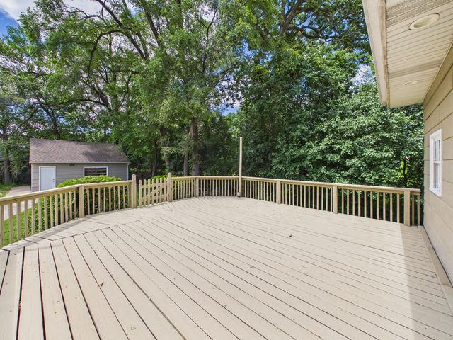 2420 N Thatcher Avenue, River Grove, IL 60171