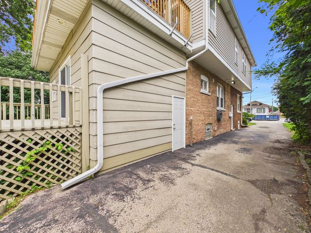 2420 N Thatcher Avenue, River Grove, IL 60171