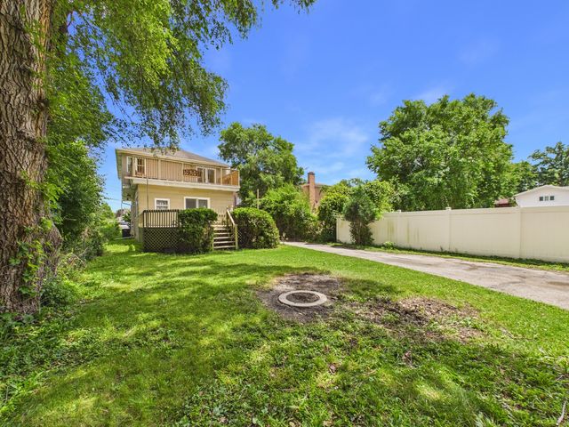 2420 N Thatcher Avenue, River Grove, IL 60171