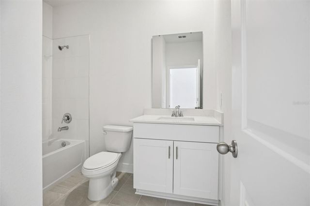 2292 HEN ROAD, Minneola, FL 34715