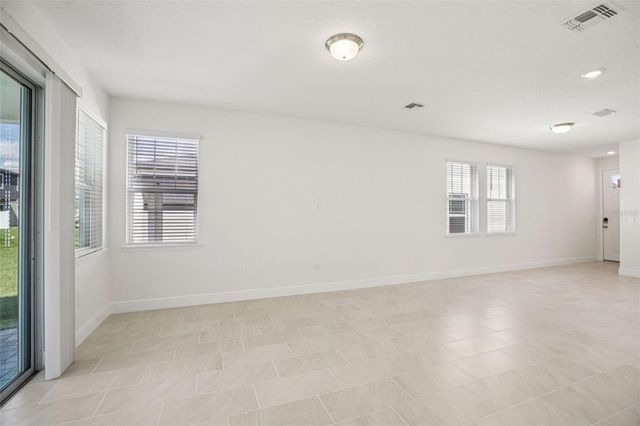 2292 HEN ROAD, Minneola, FL 34715