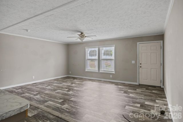 188 Low Lane, Statesville, NC 28677