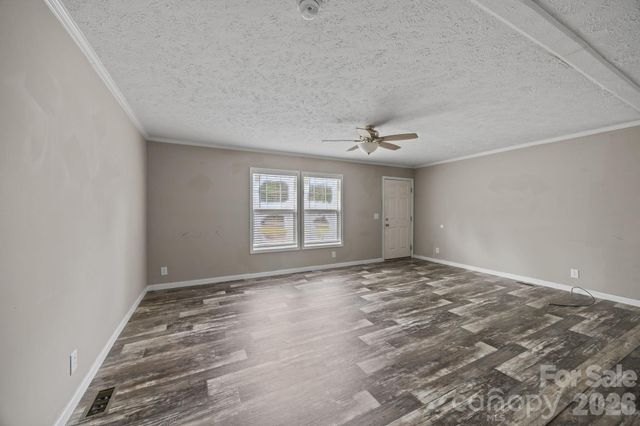 188 Low Lane, Statesville, NC 28677