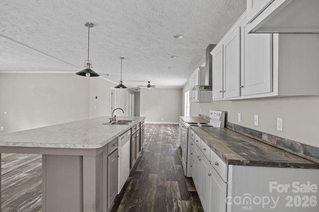 188 Low Lane, Statesville, NC 28677