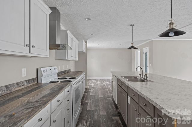 188 Low Lane, Statesville, NC 28677