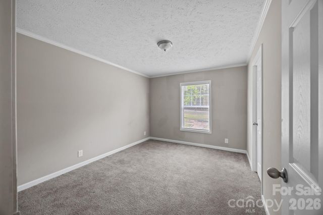 188 Low Lane, Statesville, NC 28677
