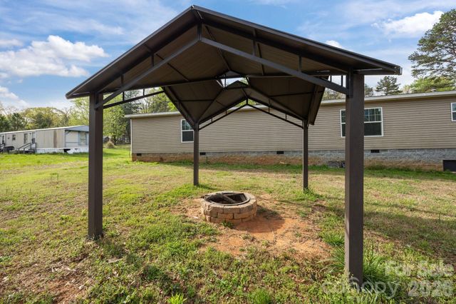 188 Low Lane, Statesville, NC 28677