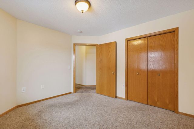 7095 Ivy Ridge Lane, Circle Pines, MN 55014