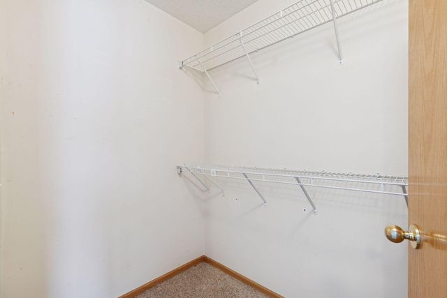 7095 Ivy Ridge Lane, Circle Pines, MN 55014