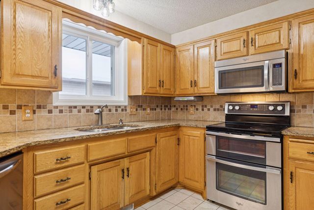 7095 Ivy Ridge Lane, Circle Pines, MN 55014