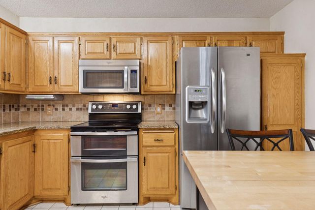 7095 Ivy Ridge Lane, Circle Pines, MN 55014