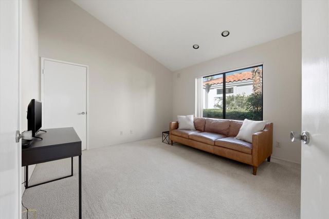 54432 Shoal Creek, La Quinta, CA 92253