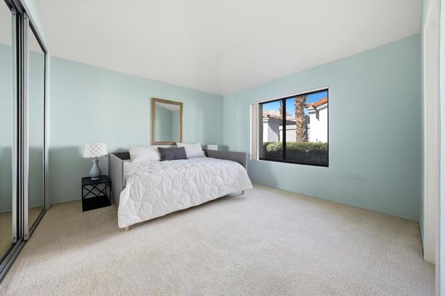 54432 Shoal Creek, La Quinta, CA 92253