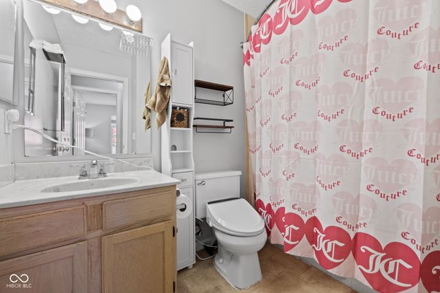 7477 Carnation Lane, Indianapolis, IN 46214