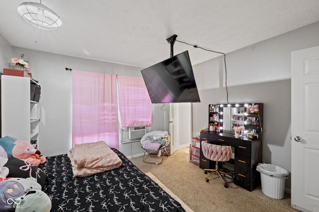 7477 Carnation Lane, Indianapolis, IN 46214