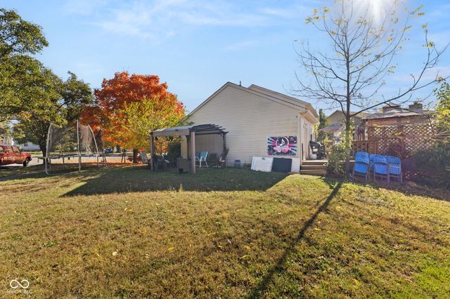 7477 Carnation Lane, Indianapolis, IN 46214