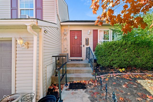 7477 Carnation Lane, Indianapolis, IN 46214