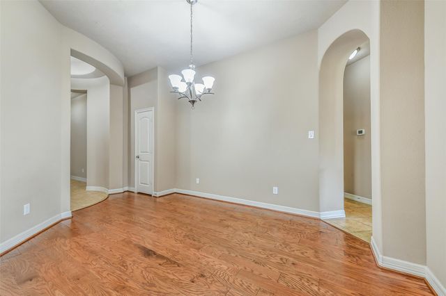 7122 Fall Creek Lane, Missouri City, TX 77459