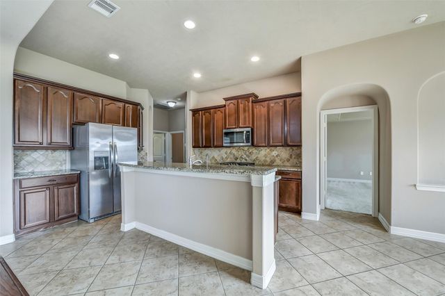 7122 Fall Creek Lane, Missouri City, TX 77459