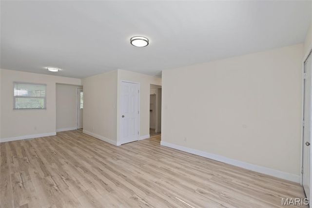 10305 Galloway Drive, St Louis, MO 63137