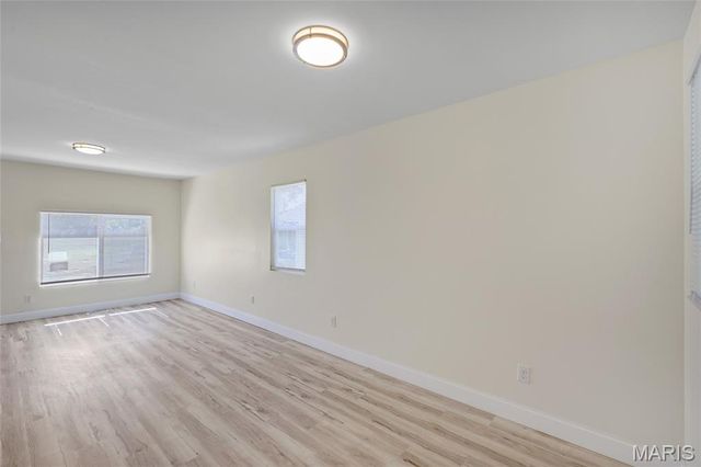 10305 Galloway Drive, St Louis, MO 63137