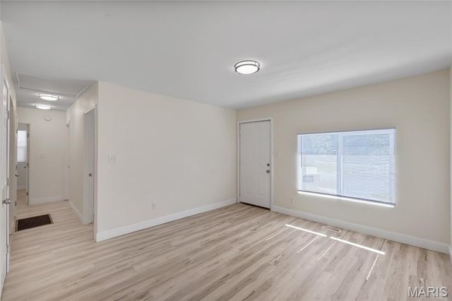10305 Galloway Drive, St Louis, MO 63137