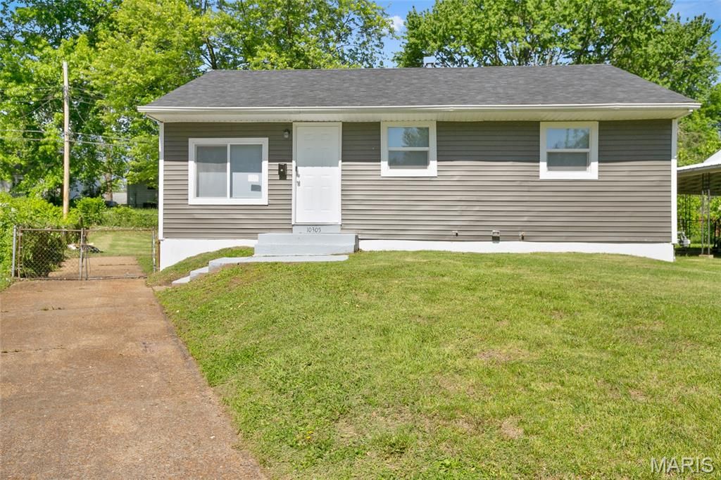 10305 Galloway Drive, St Louis, MO 63137