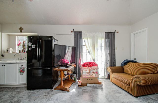 809 Collins Street, Richmond, TX 77469