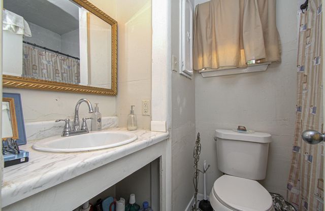 809 Collins Street, Richmond, TX 77469