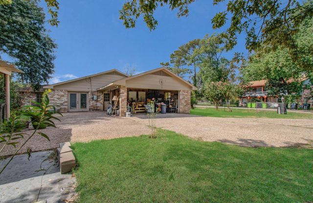 809 Collins Street, Richmond, TX 77469