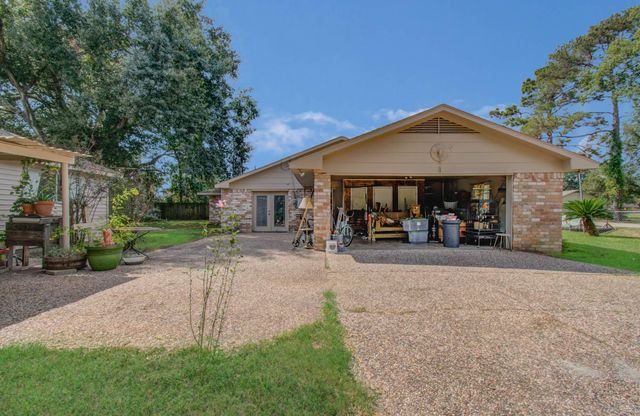 809 Collins Street, Richmond, TX 77469
