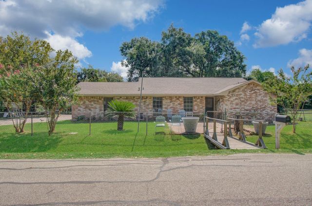 809 Collins Street, Richmond, TX 77469