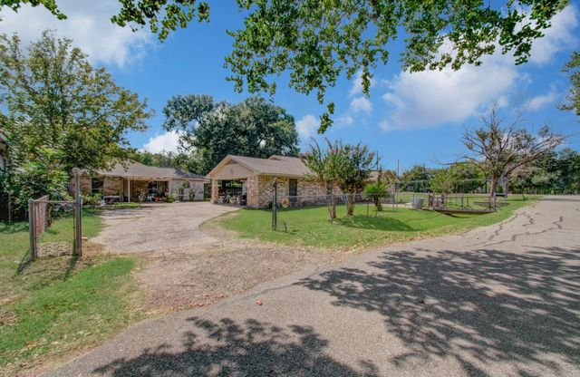 809 Collins Street, Richmond, TX 77469