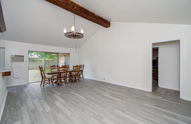 809 Collins Street, Richmond, TX 77469