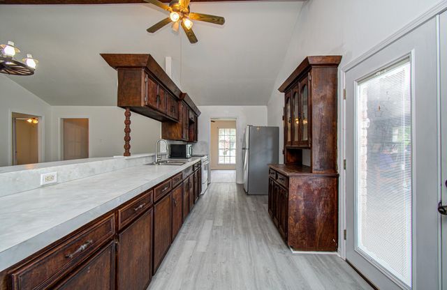 809 Collins Street, Richmond, TX 77469