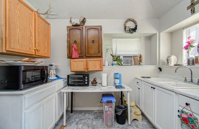 809 Collins Street, Richmond, TX 77469