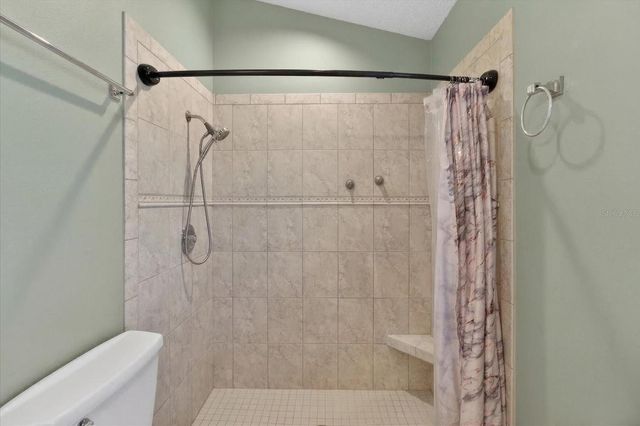 4644 HAMLETS GROVE DRIVE, Sarasota, FL 34235