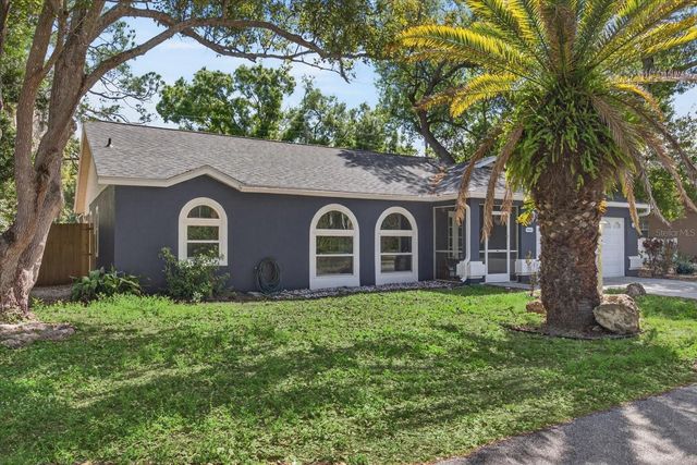 4644 HAMLETS GROVE DRIVE, Sarasota, FL 34235