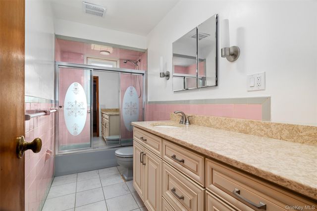 2360 Hamilton Avenue, Bellmore, NY 11710