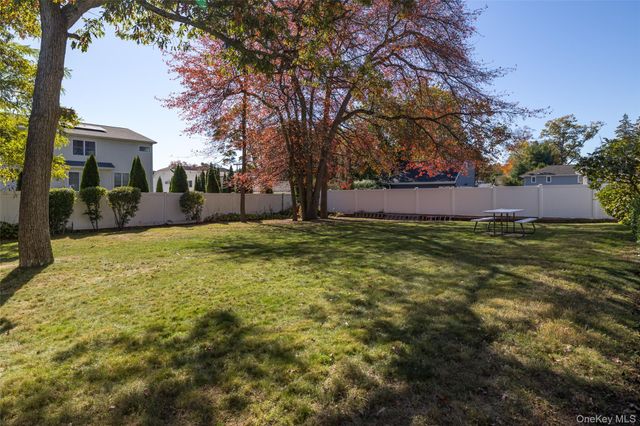 2360 Hamilton Avenue, Bellmore, NY 11710