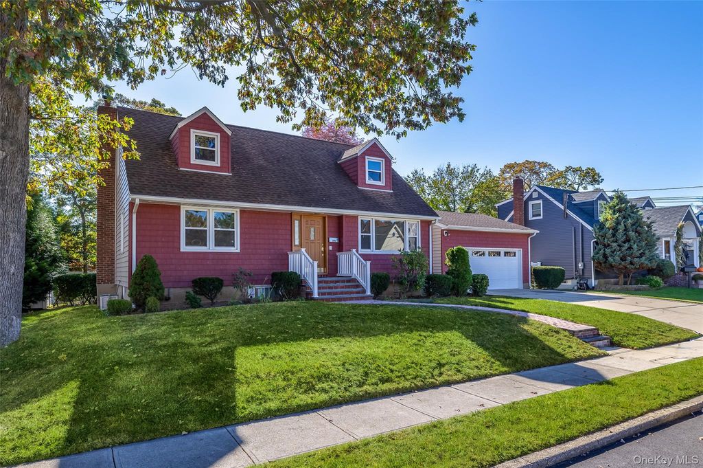 2360 Hamilton Avenue, Bellmore, NY 11710