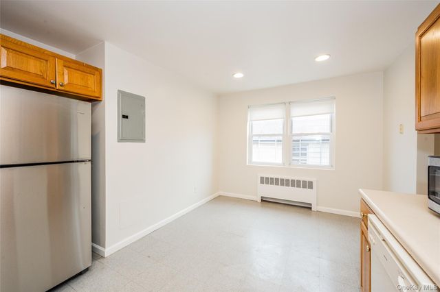 504 Pelham Road A6, New Rochelle, NY 10805