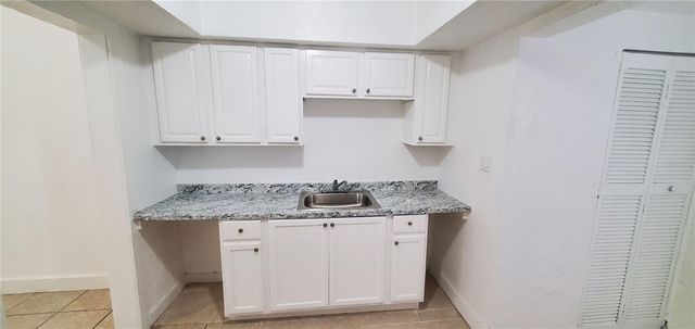 2156 17TH AVENUE S, St Petersburg, FL 33712