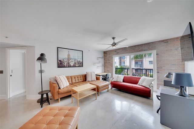 2021 SE 10th Avenue 205, Fort Lauderdale, FL 33316