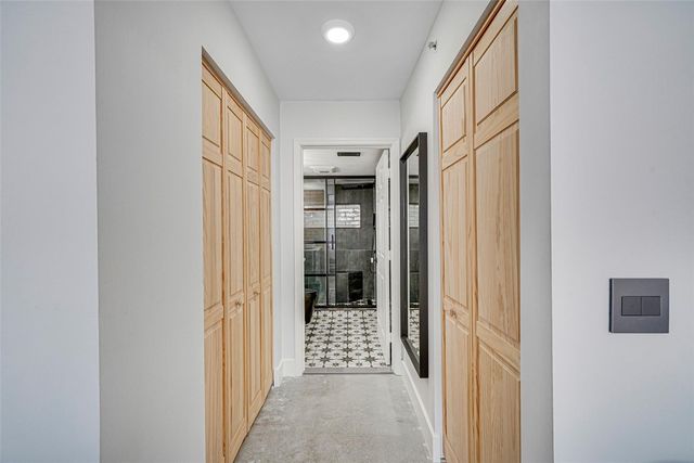 2021 SE 10th Avenue 205, Fort Lauderdale, FL 33316