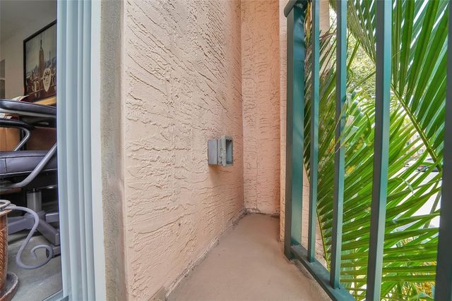 2021 SE 10th Avenue 205, Fort Lauderdale, FL 33316